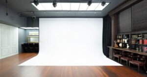 Hero — Professional Photo Studio Shooting Space Professional photo studio interior with lighting rigs, backdrop systems, and shooting space — a visual guide to choosing the right photo studio for portraits